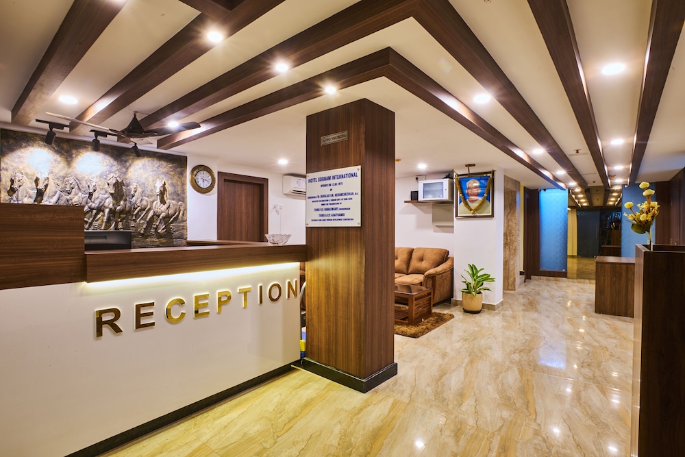 hotel akmg towers