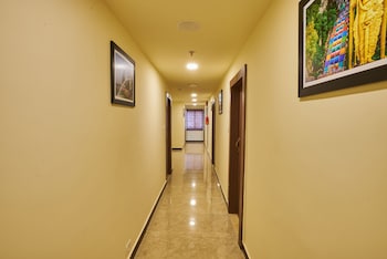 hotel akmg towers