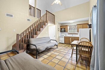 canyon lake cabins and event center