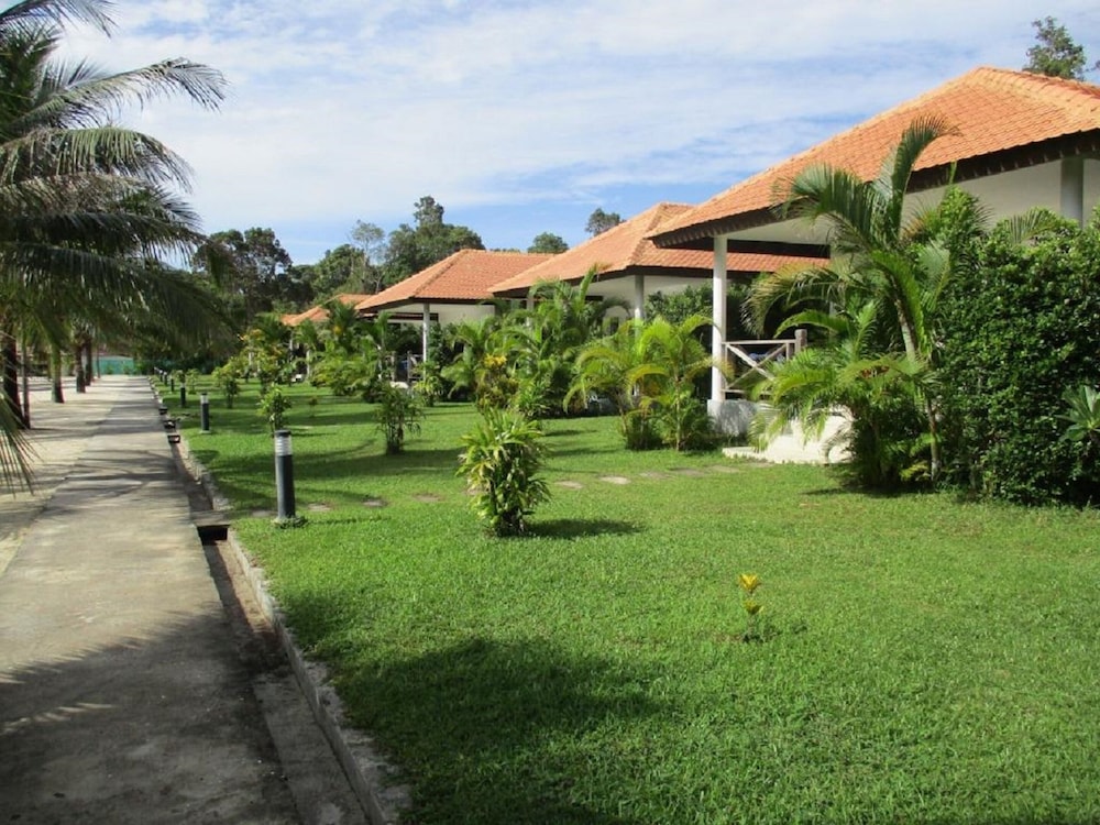 saracen bay resort
