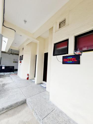 dasma lofts hotel near dela salle dasma