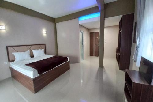 oyo 92928 lavina guesthouse