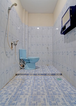 oyo 92928 lavina guesthouse