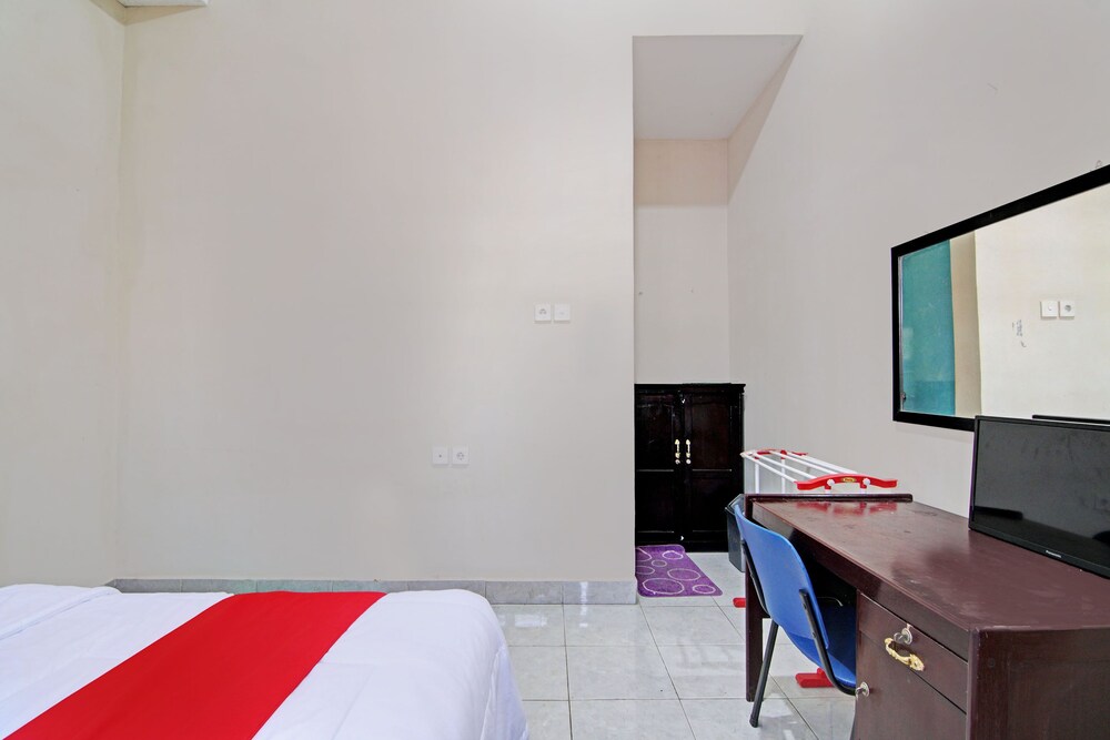 oyo 92928 lavina guesthouse