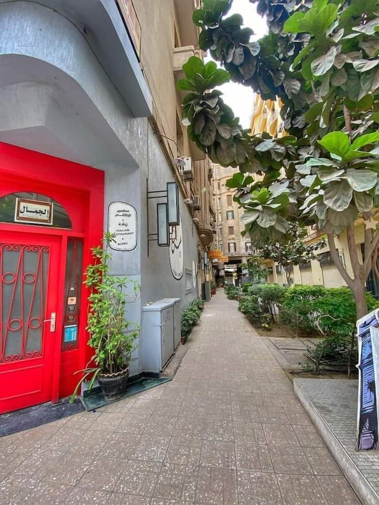 Cairo,Egypt>>Cairo,1 star