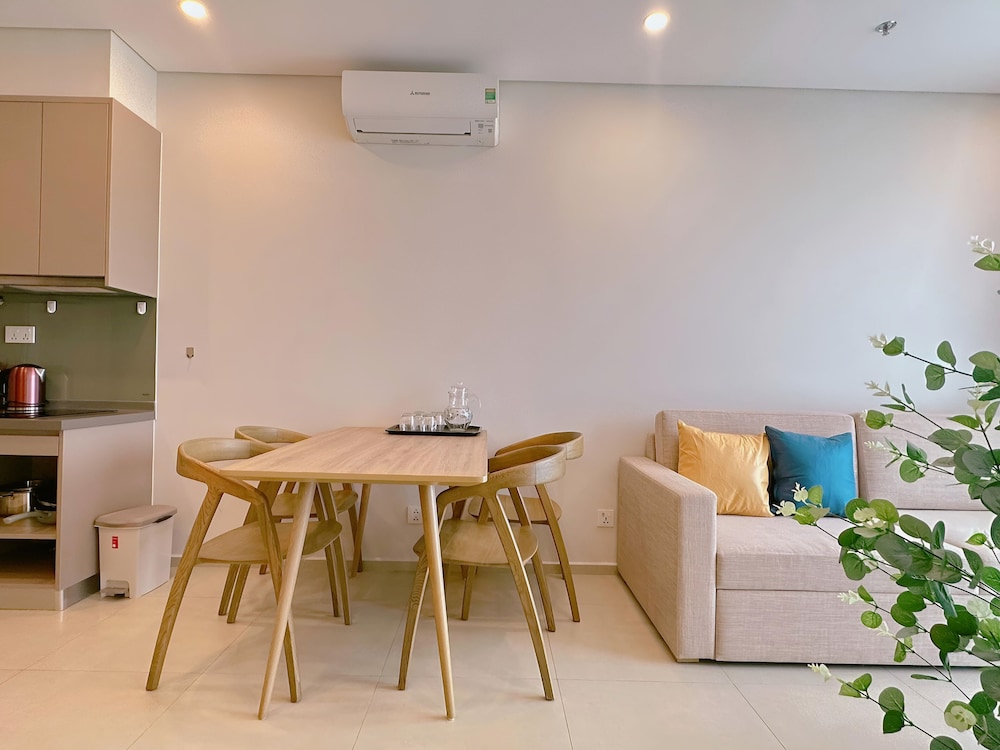 the song vung tau apartment cookies
