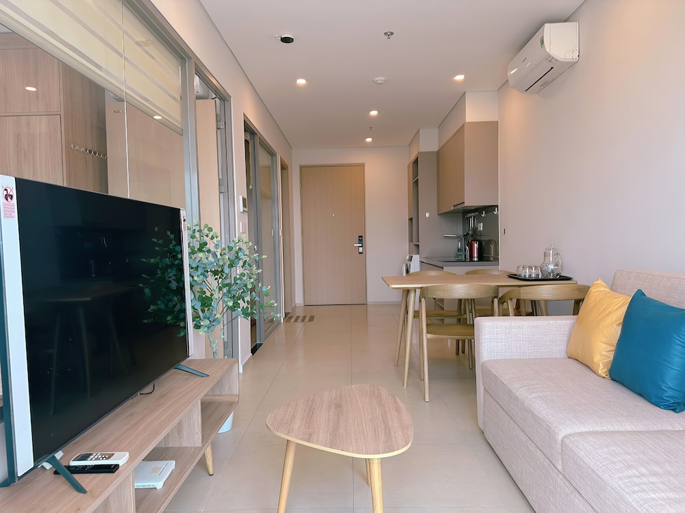 the song vung tau apartment cookies