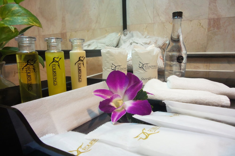 the four wings hotel bangkok
