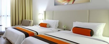 the four wings hotel bangkok