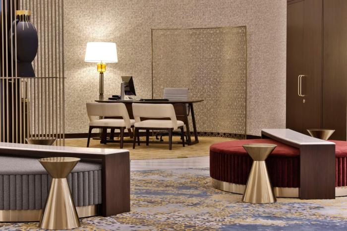 embassy suites by hilton dubai business bay