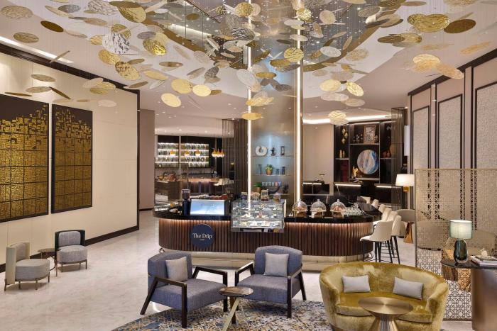 embassy suites by hilton dubai business bay