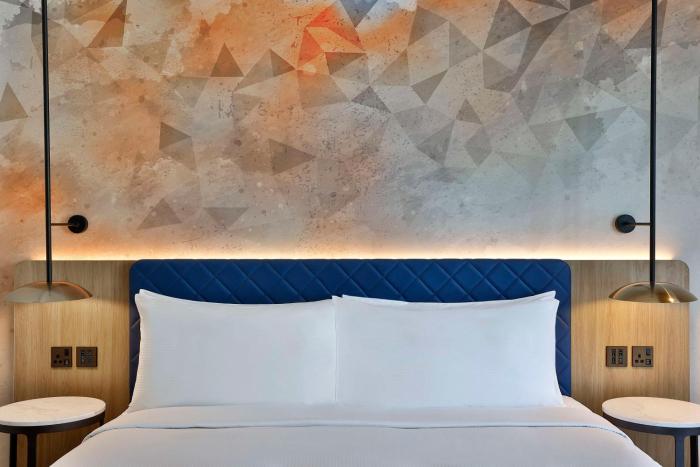 hilton garden inn dubai business bay