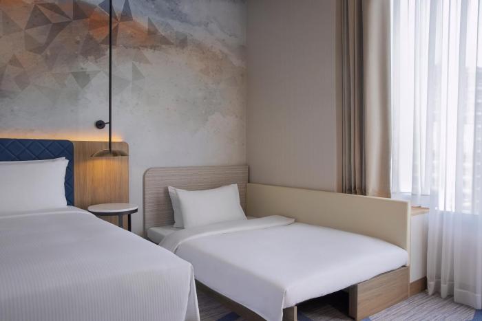 hilton garden inn dubai business bay
