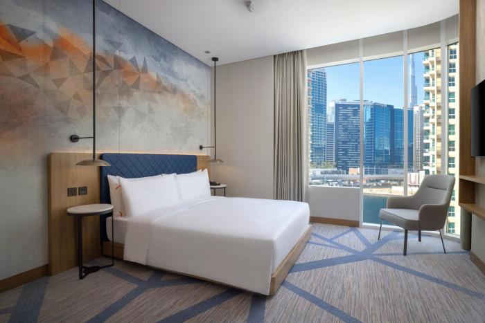 hilton garden inn dubai business bay