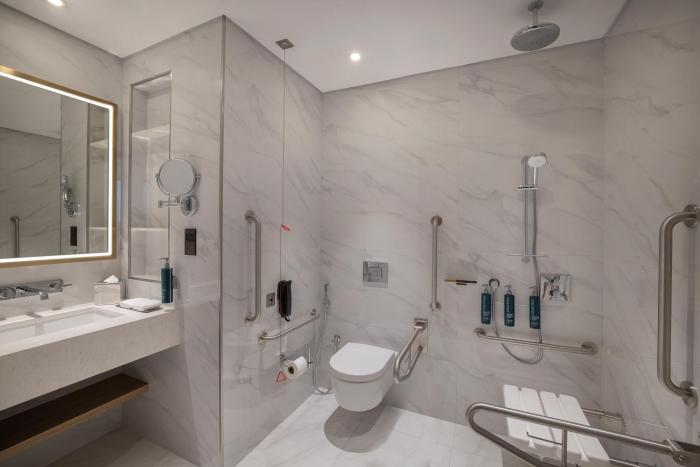 hilton garden inn dubai business bay