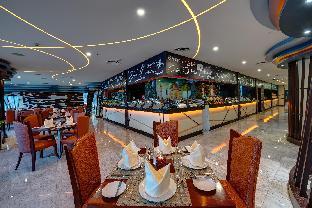 vintage grand hotel