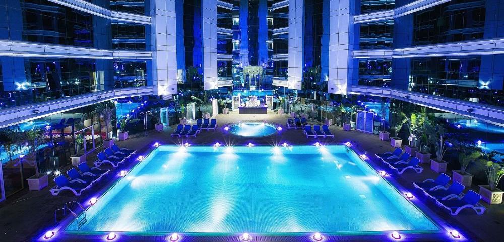 vintage grand hotel