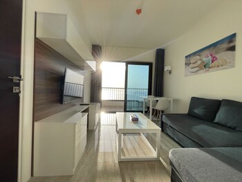 porto and almira beach