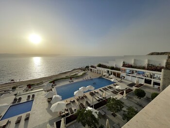 porto and almira beach