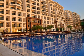 porto and almira beach