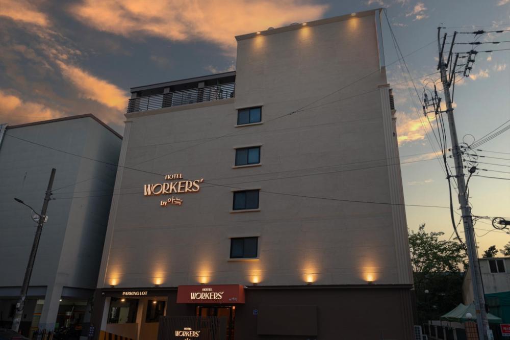 workers hotel ansan by annk