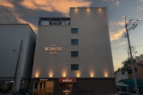workers hotel ansan by annk