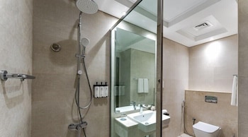 park regis by prince dubai islands