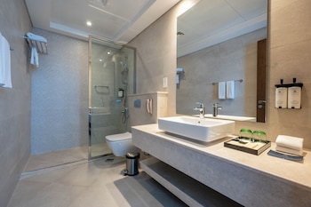 park regis by prince dubai islands