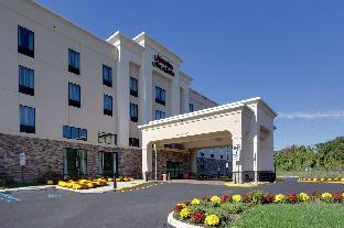 hampton inn and suites philadelphia bensalem