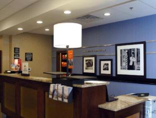 hampton inn and suites philadelphia bensalem