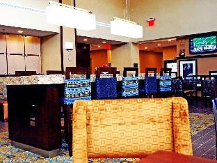 hampton inn and suites philadelphia bensalem