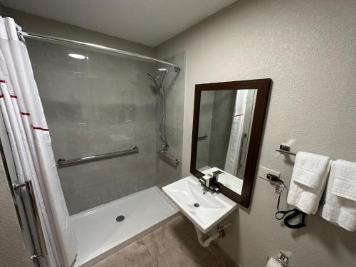 red roof inn dunbar