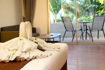 pooh beach resort and spa