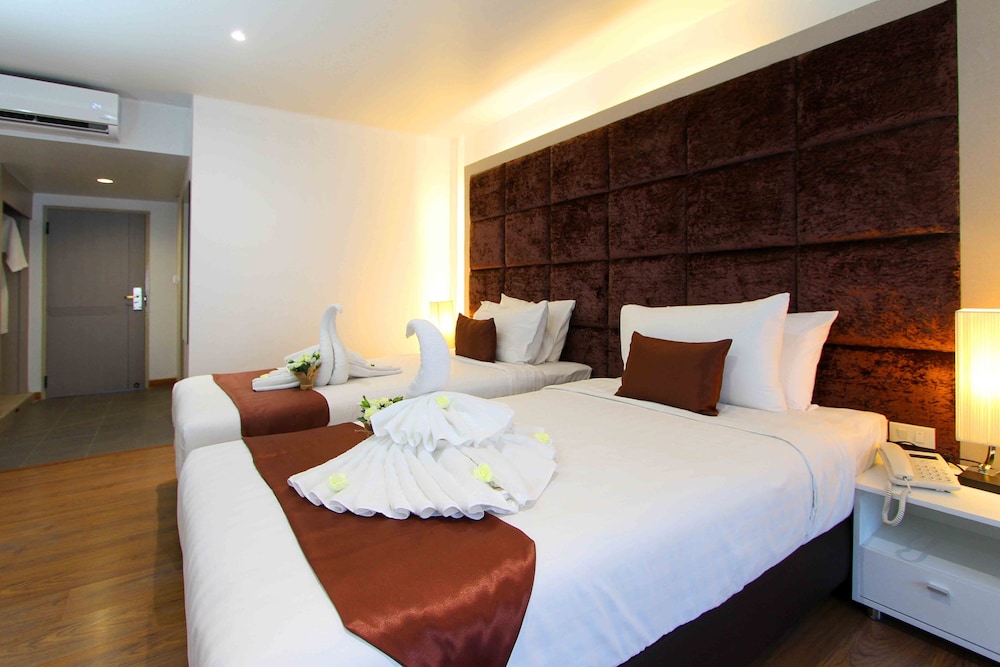 pooh beach resort and spa