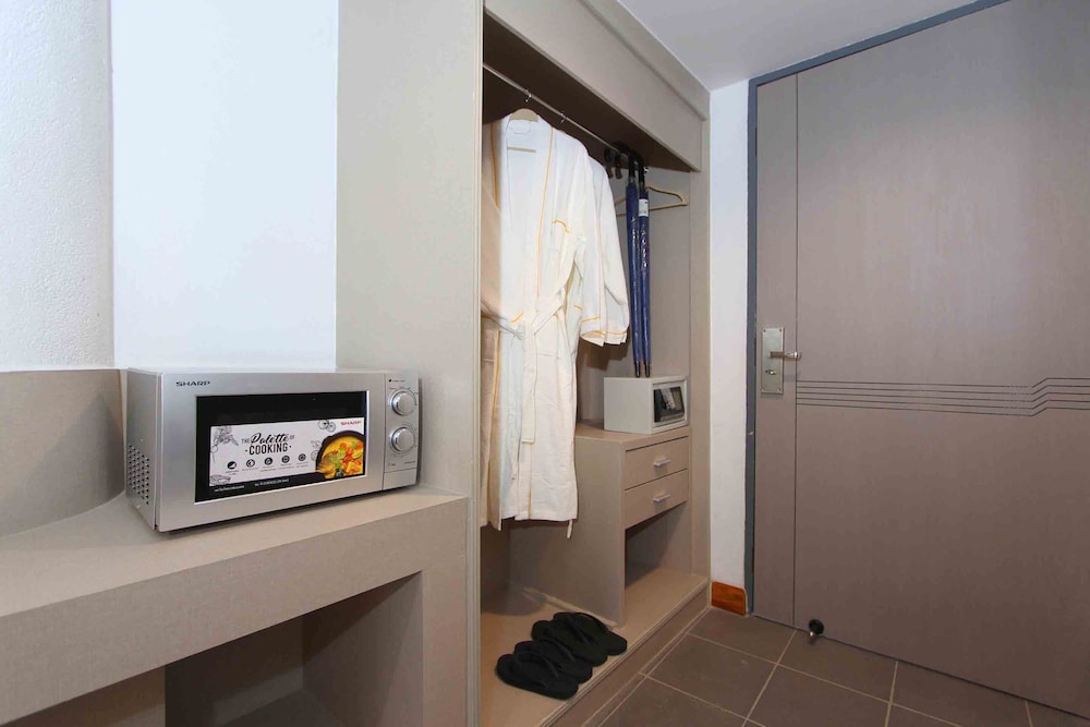 pooh beach resort and spa