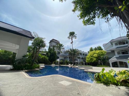 pooh beach resort and spa