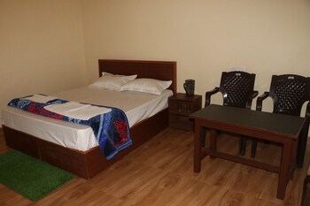 Kalika Hill Resort,Rajgarhi>>Barkot,2.5 star