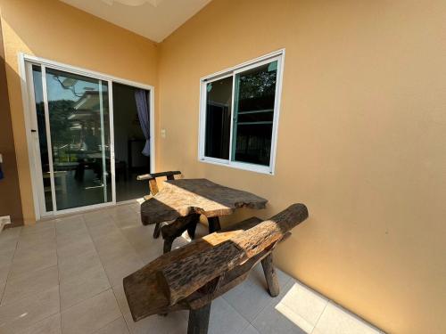 crypto resort koh larn