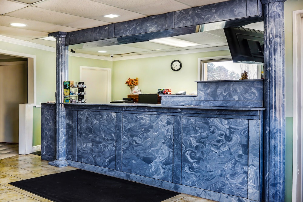 oyo hotel jackson south i 55