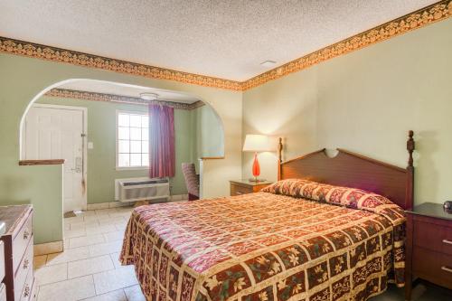 Oyo Hotel Jackson South I-55,Jackson>>Byram,2 star