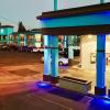 holiday lodge salem or