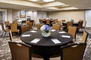 hampton inn and suites chapel hill durham area