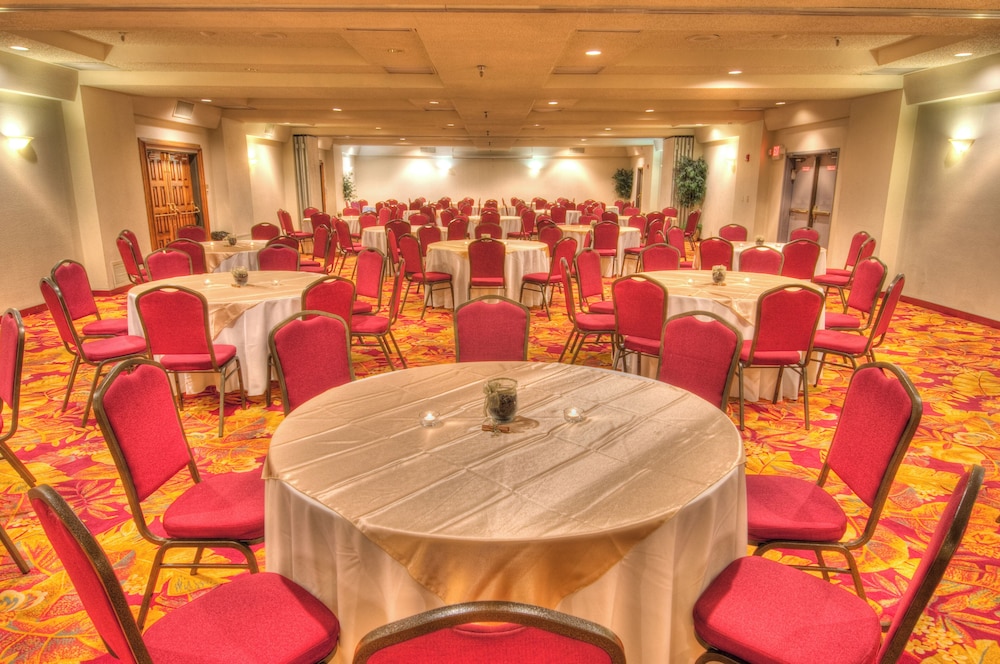 mcm elegante suites abilene