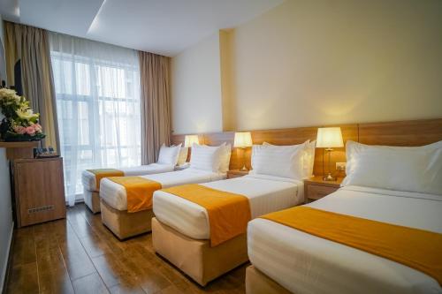 worth elite hotel