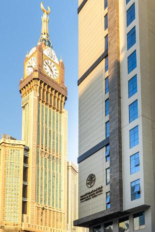 worth elite hotel