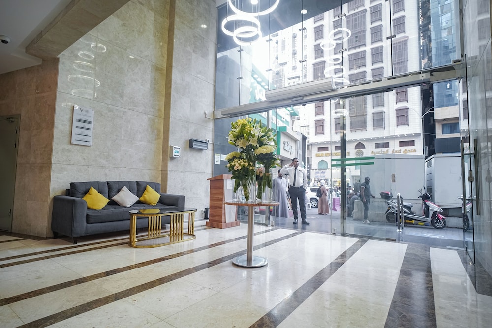 worth elite hotel
