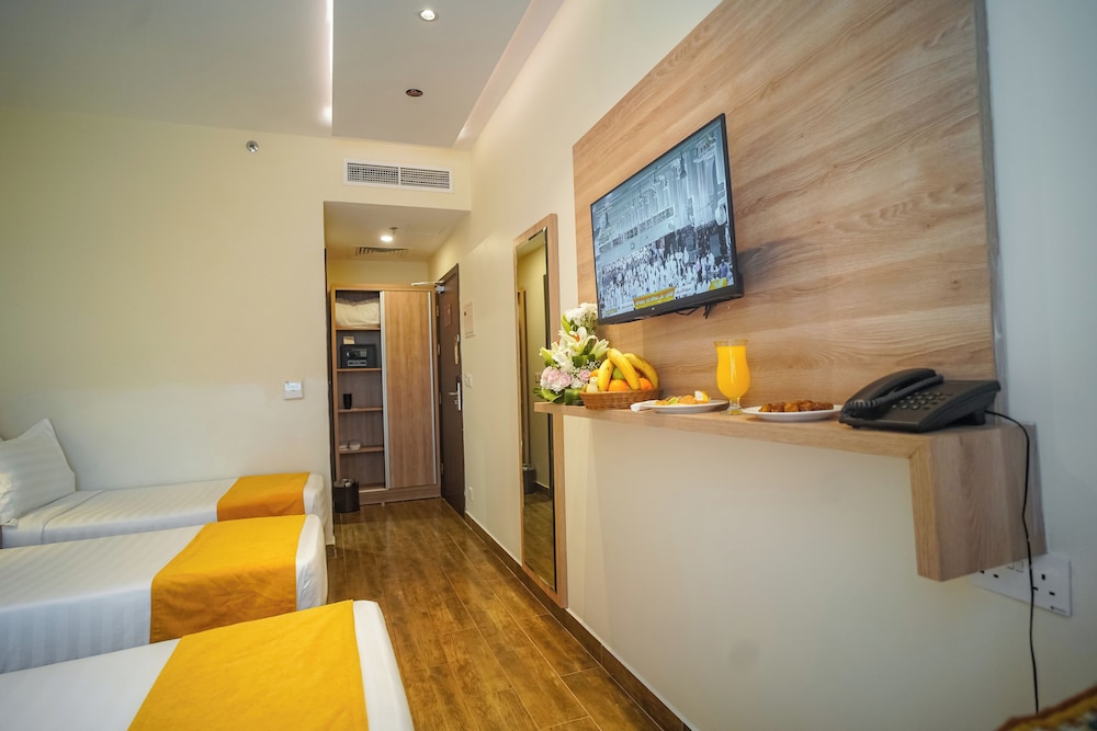 worth elite hotel