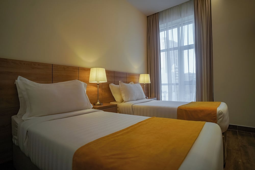 worth elite hotel