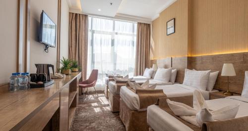emaar legend