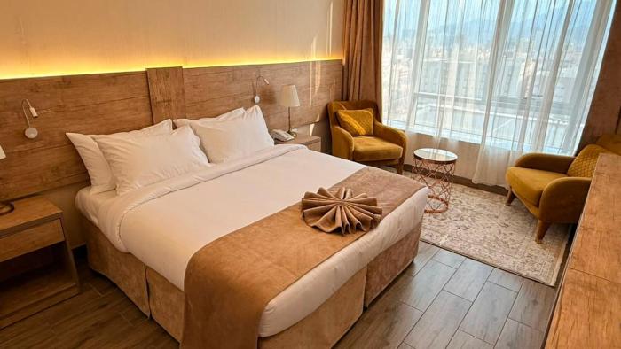 emaar legend